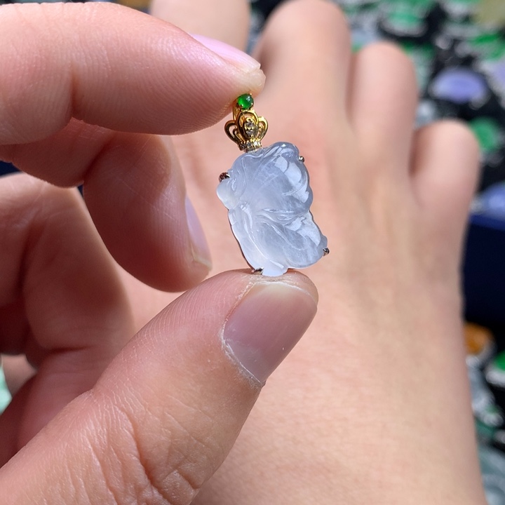 翡翠吊坠(不含链)18K金镶嵌