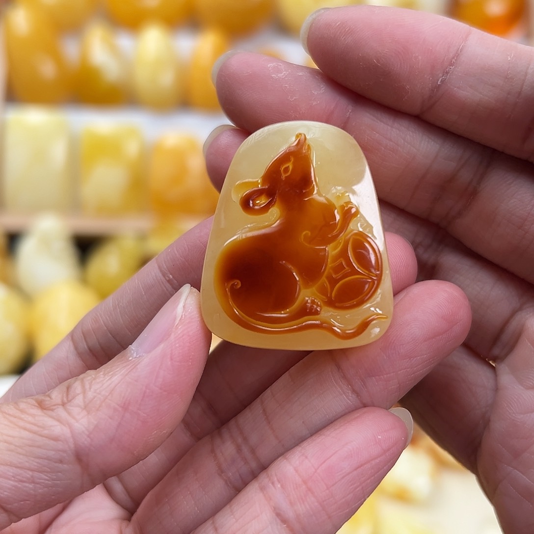 蜜蜡颈饰未镶嵌蜜蜡