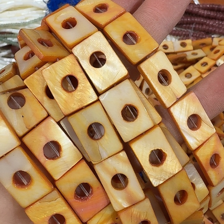 玛瑙/玉髓合金珠宝半成品3条黄色镂空