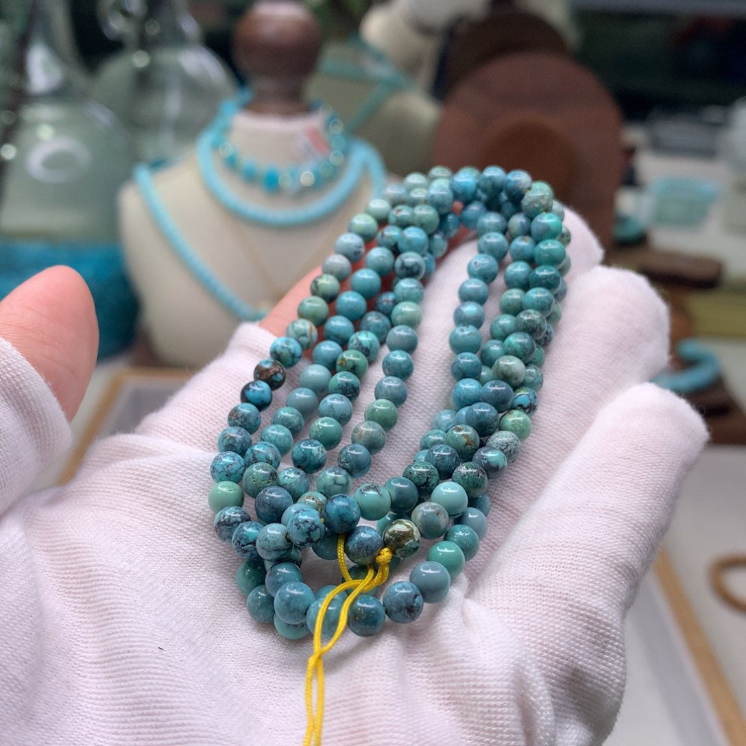 绿松石配饰未镶嵌?****猪