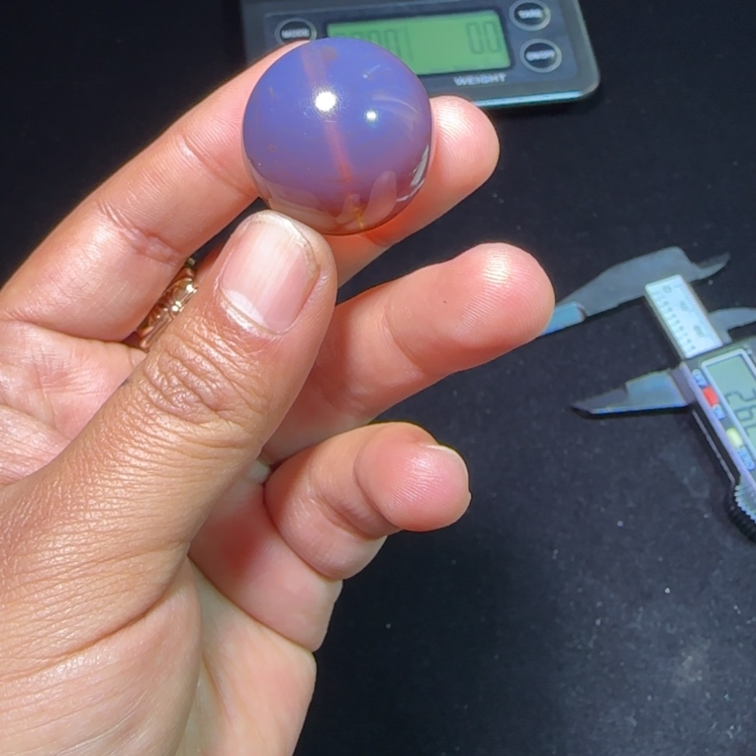 琥珀未镶嵌裸石琥珀