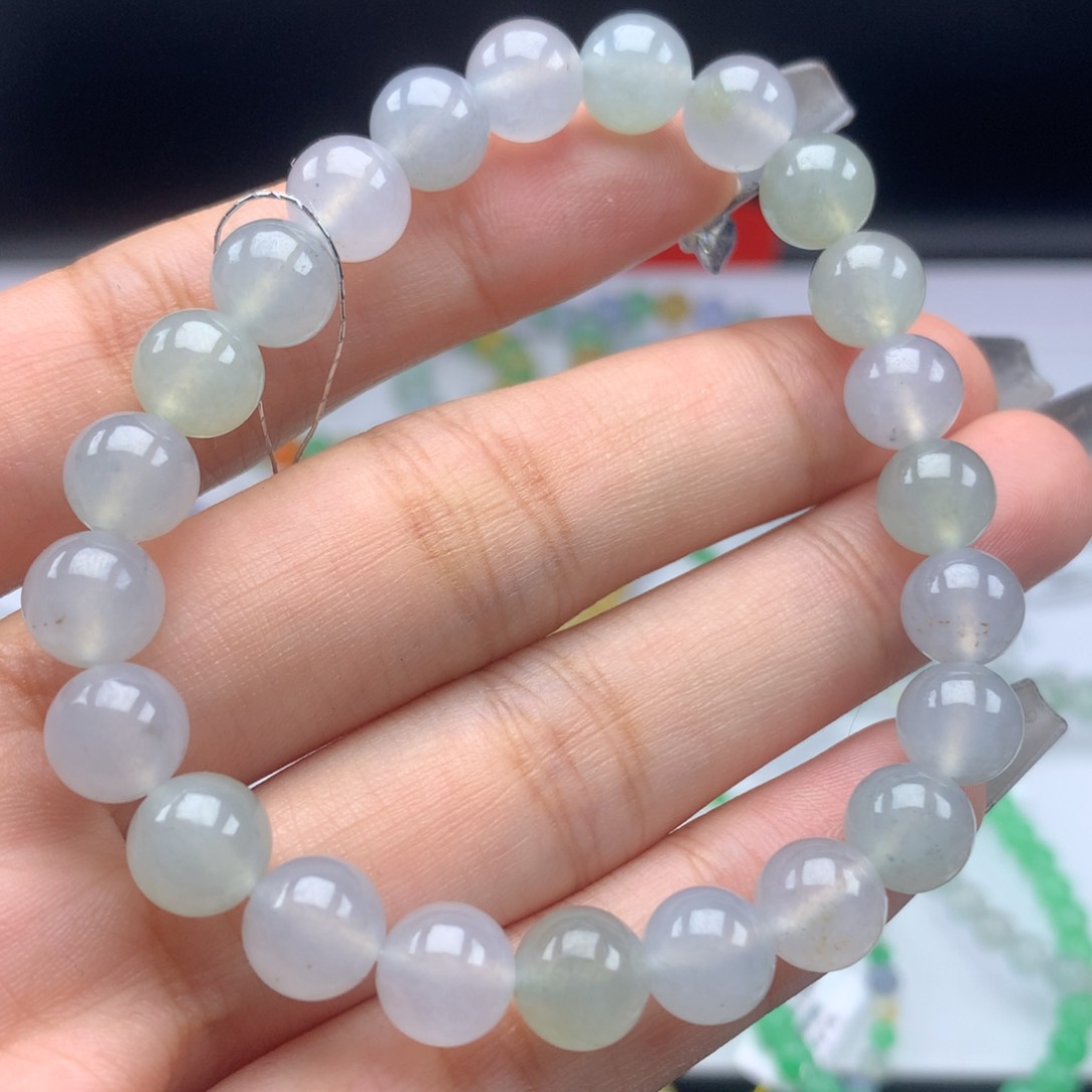 翡翠手链未镶嵌卡