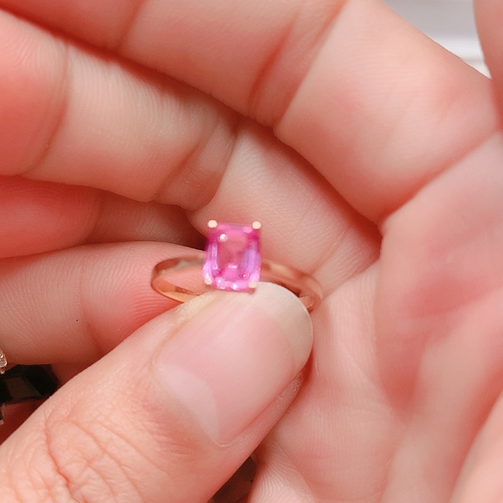 蓝宝石戒指18K金镶嵌5✖️6.3