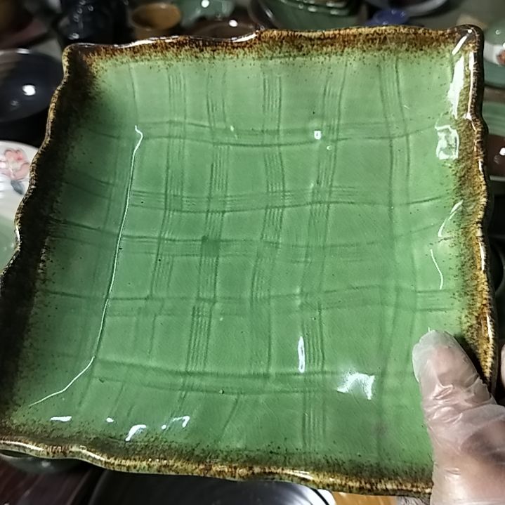 盘瓷片陶瓷杯盘壶碗都有