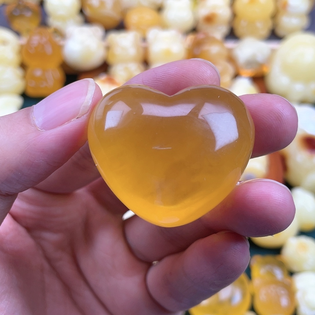 琥珀裸石未镶嵌蜜蜡