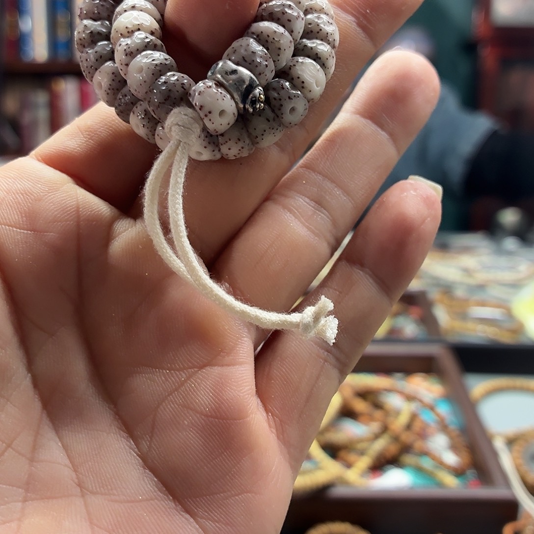 秋***寇星月菩提吊坠精品4.0