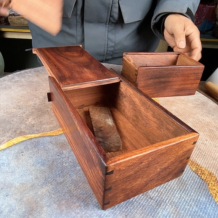 染料紫檀（血檀）老****哥060