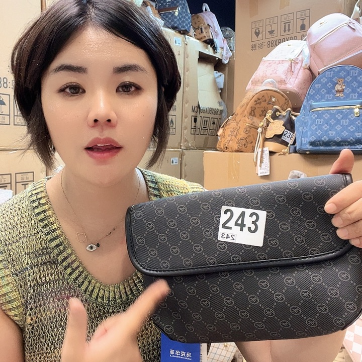 PVC包包包包包包包包