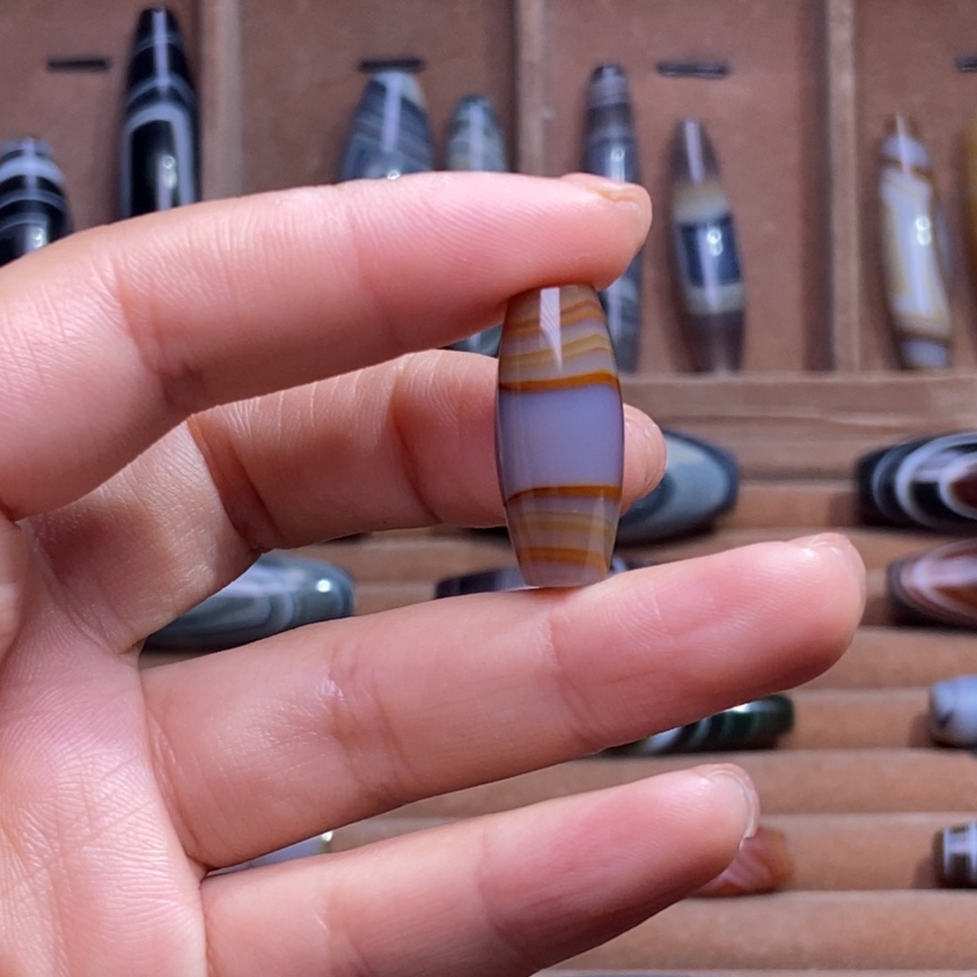 梵***道玛瑙/玉髓未镶嵌颈饰