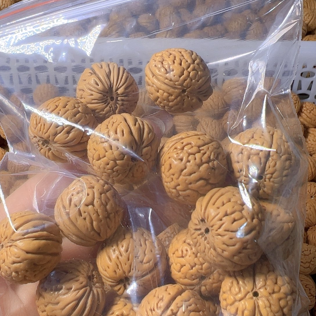 炎***阳桃核吊坠白月光桃核散籽