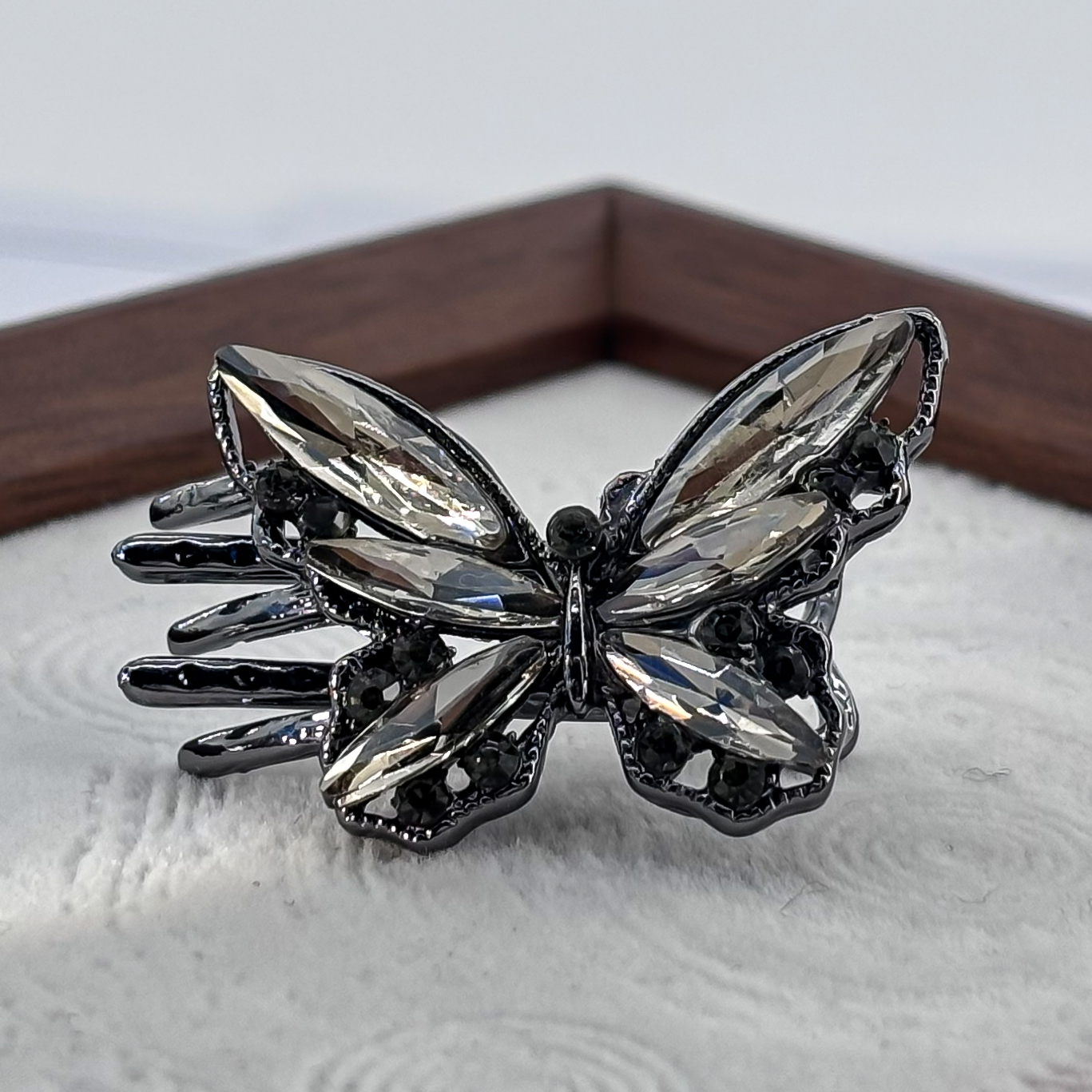 1082简约蝴蝶压夹