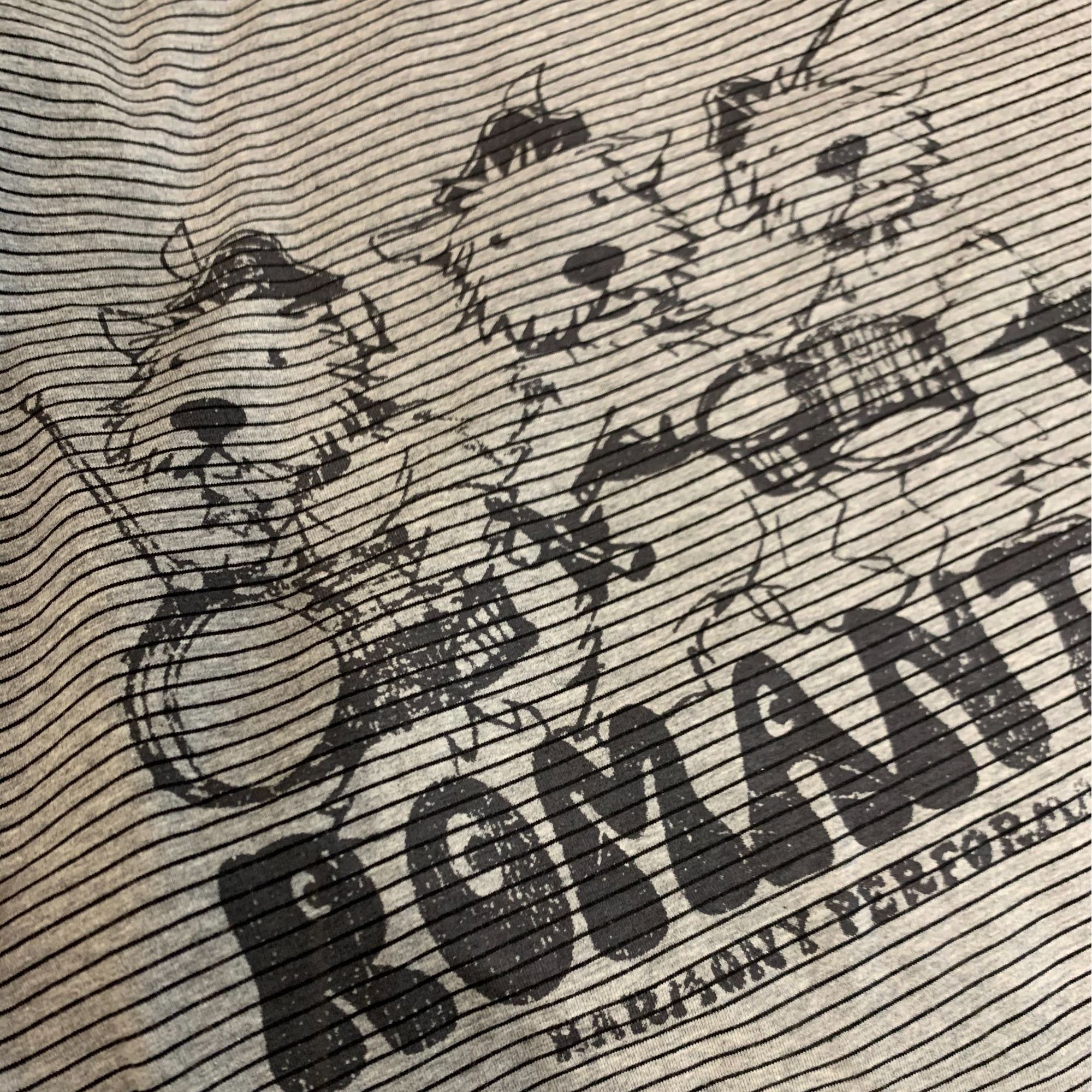 JIREH以乐(o^^o)  韩货 25早春 休闲显瘦汪汪乐队短袖T