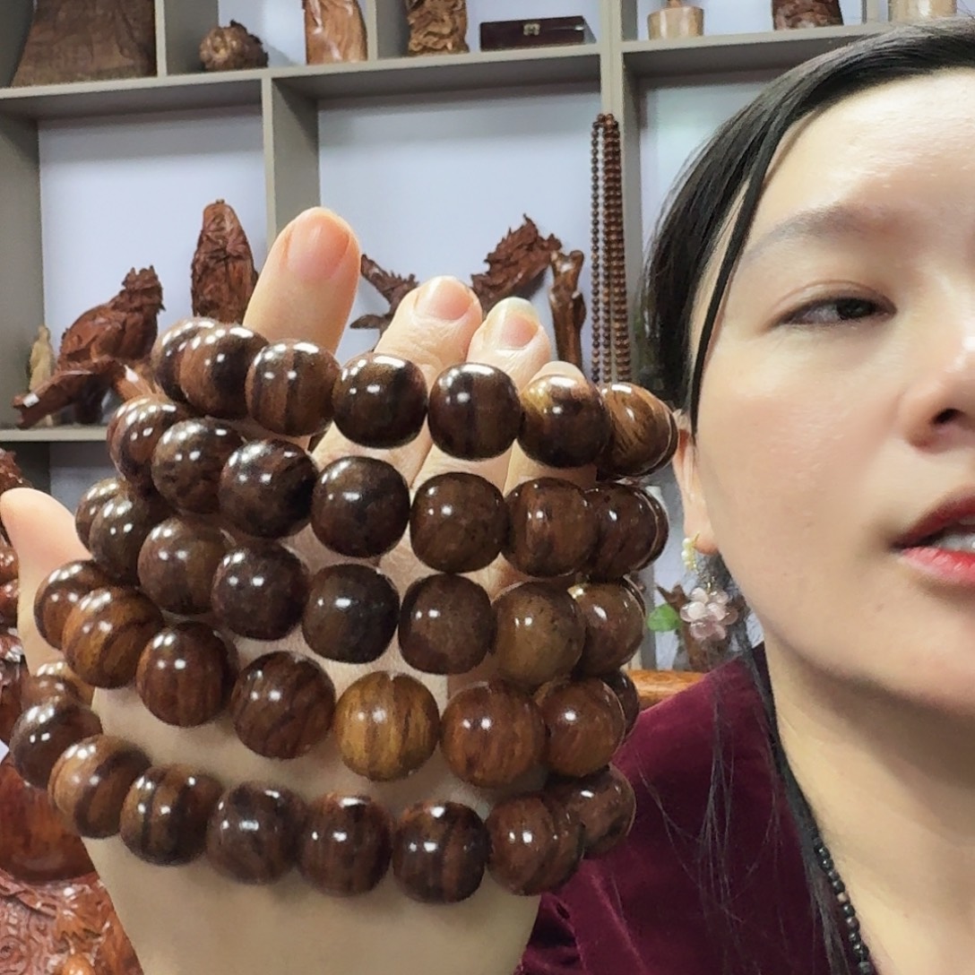 黄花梨/降香黄檀手串/手链26.6米1314规格海黄手串