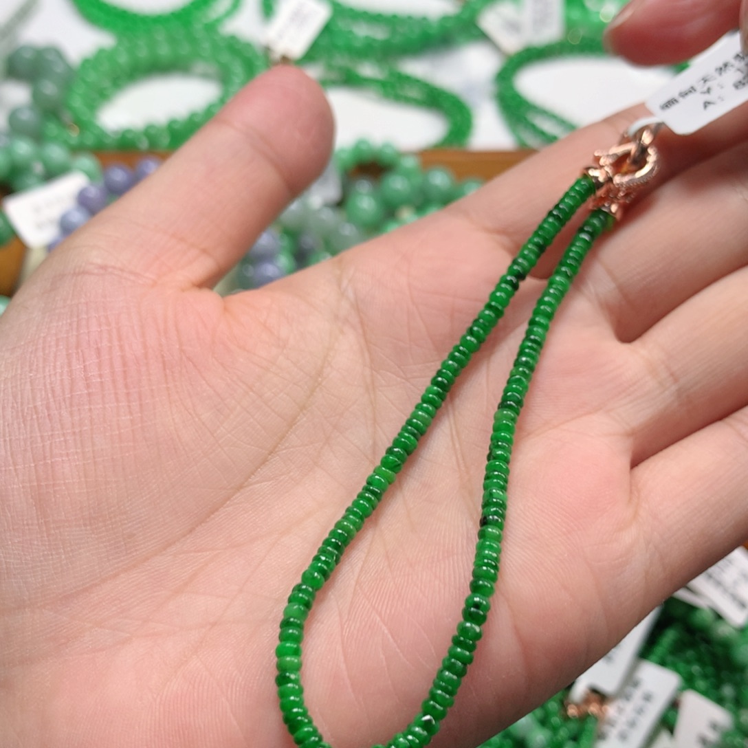 翡翠未镶嵌手链翡翠