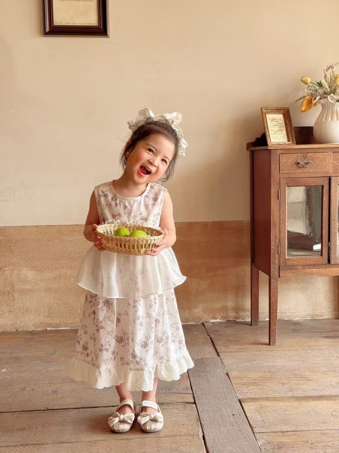 蕾丝韩版女童装连衣裙碎花夏季吊带裙/背心裙少女风洋气网纱裙