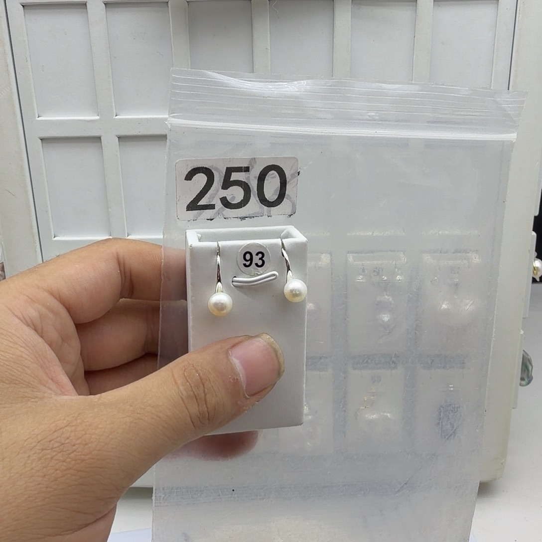 合金颈饰淡水珍珠