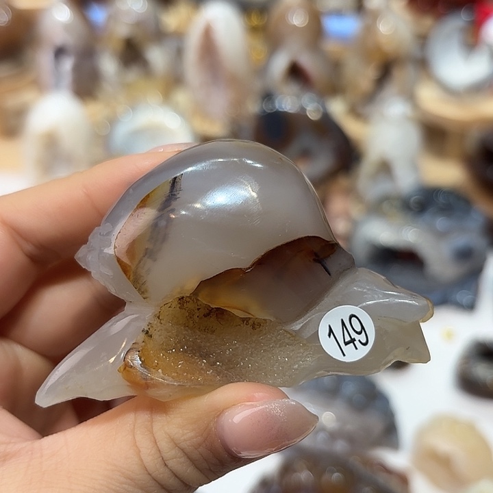 玛瑙/玉髓未镶嵌雕刻件