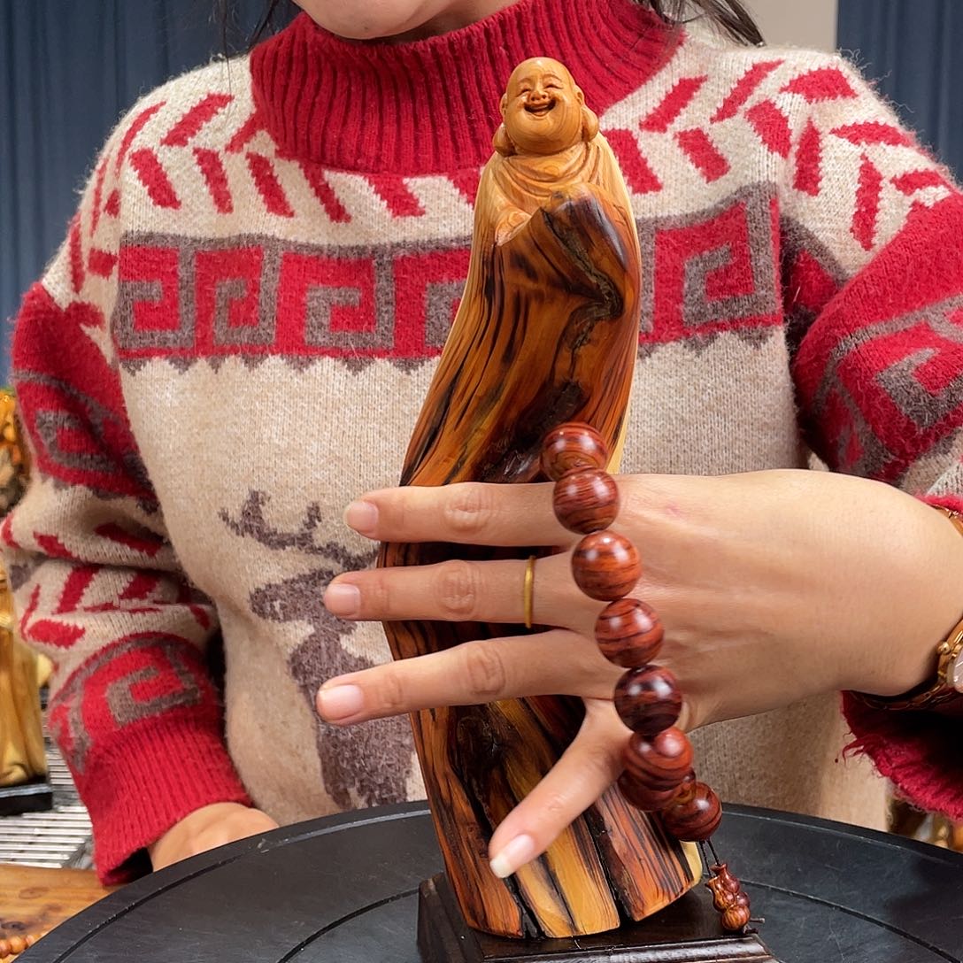 柏木（崖柏）随型艺术根雕