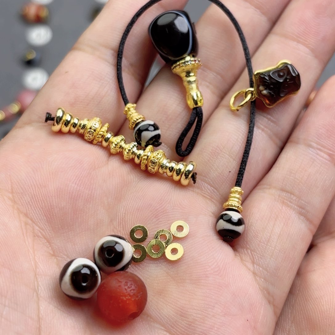 b***1玛瑙/玉髓文玩配饰未镶嵌