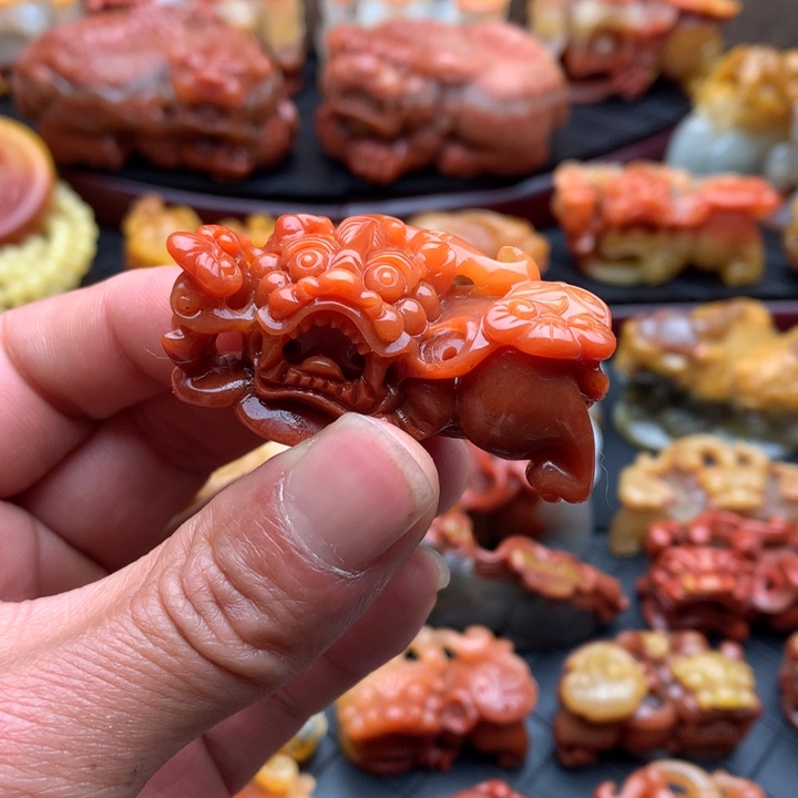 石英质玉（黄龙玉）黄龙玉貔貅未镶嵌