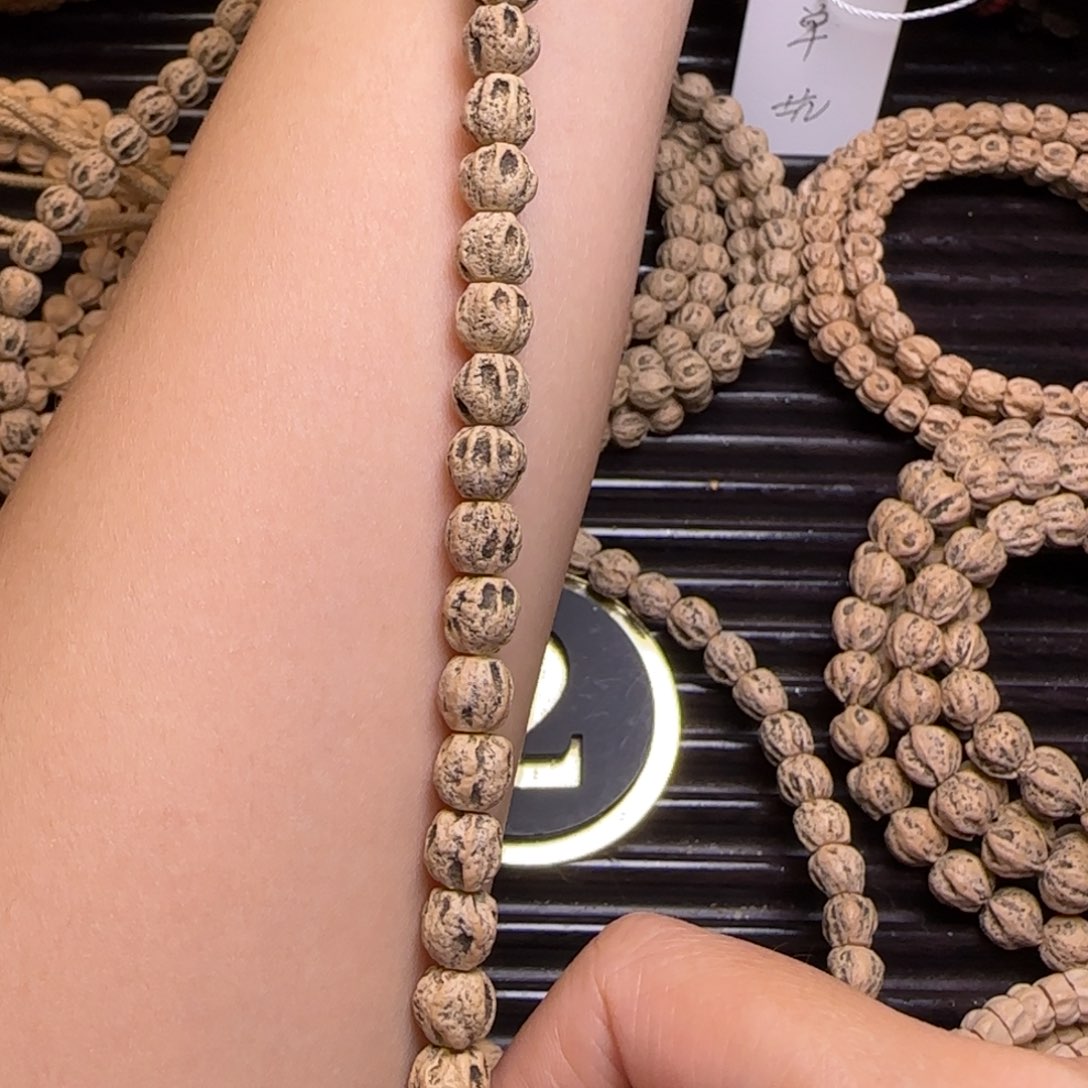 柏香籽/百香籽吊坠发*哥