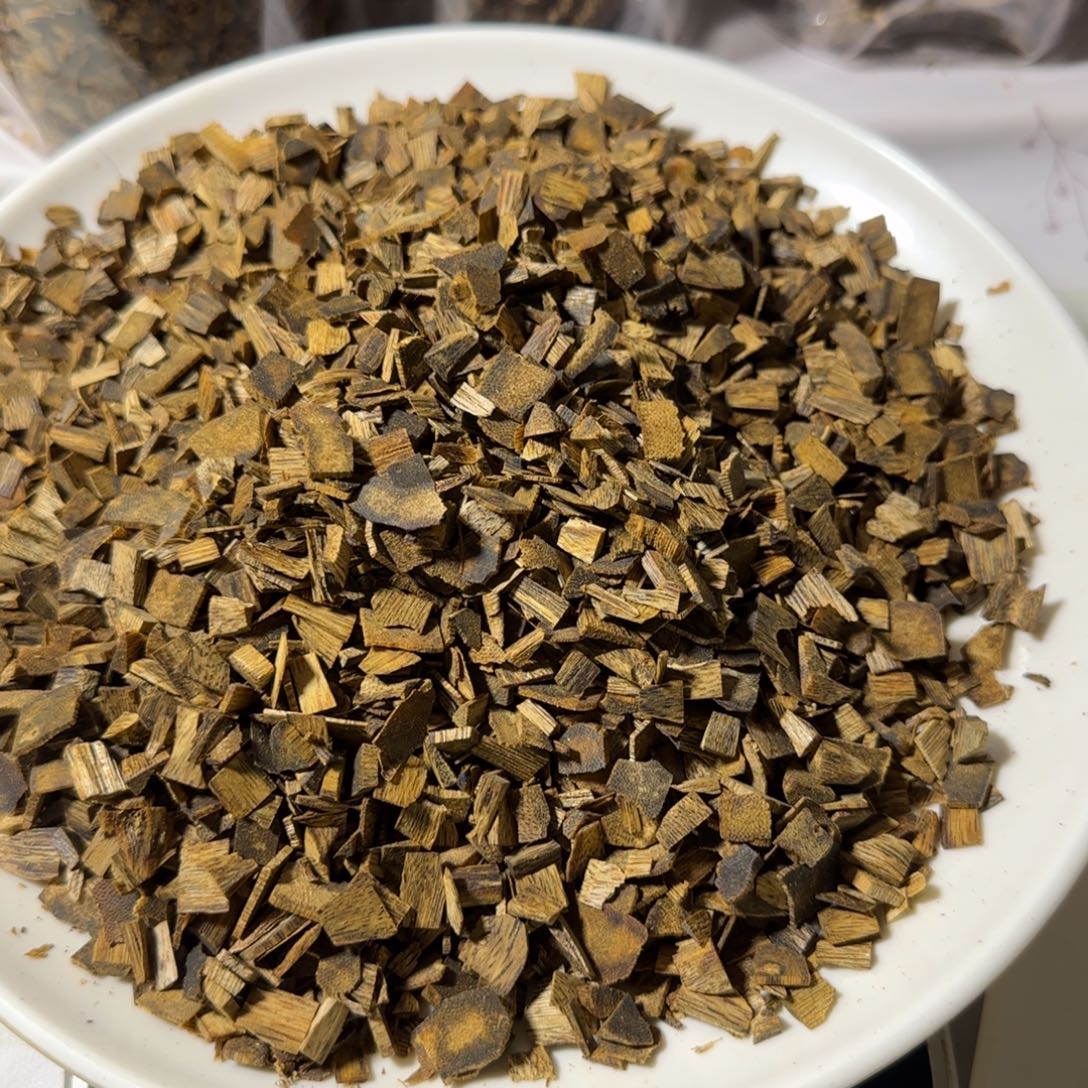 老***部沉香碎屑沉香陆河老料302克