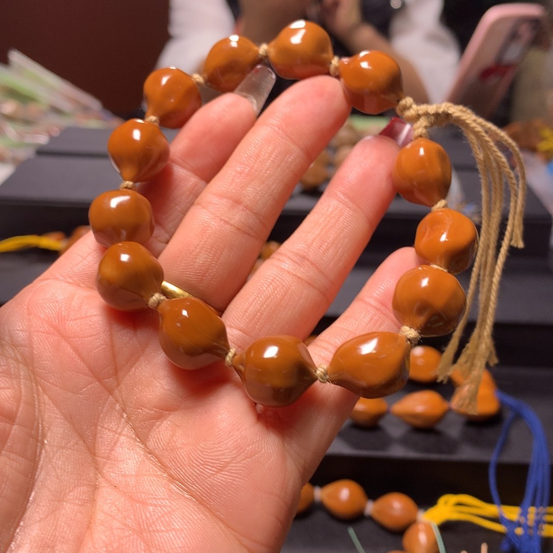 橄榄核手串/手链୧****三花手串