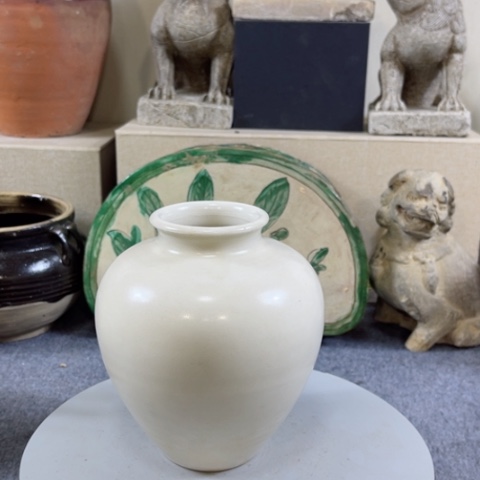 罐吉***歌器型优美大方