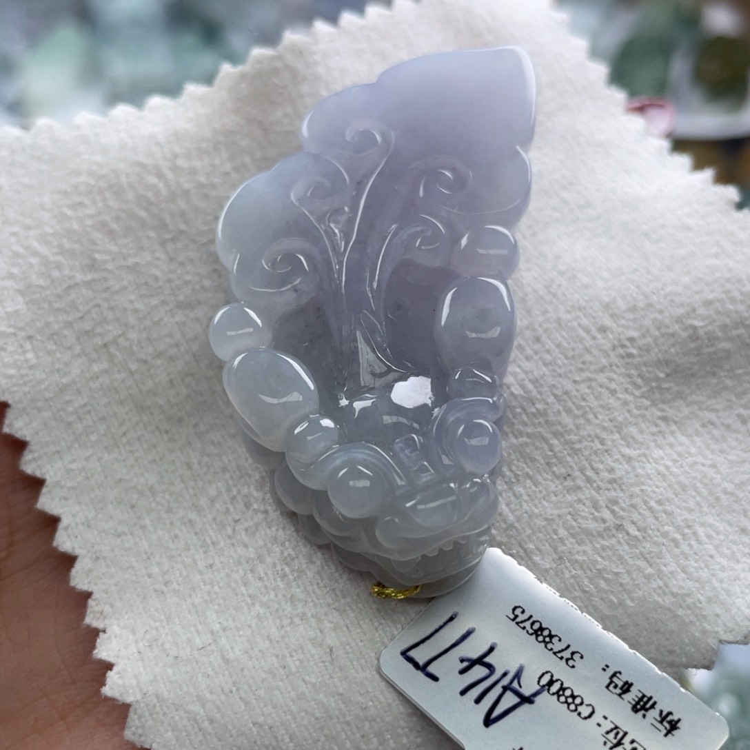 颈饰未镶嵌翡翠貔貅70