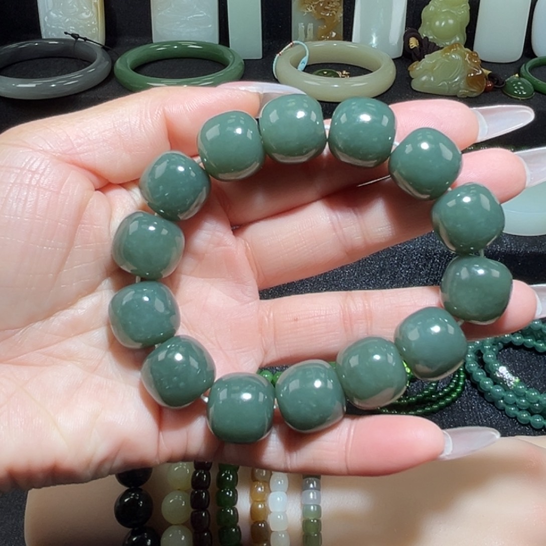 和田玉未镶嵌手链