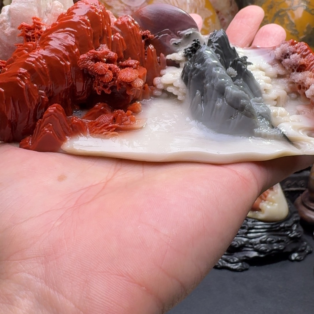 S***n寿山石手工艺作品 巧色巧雕 