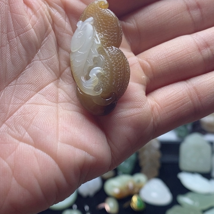 和田玉吊坠未镶嵌