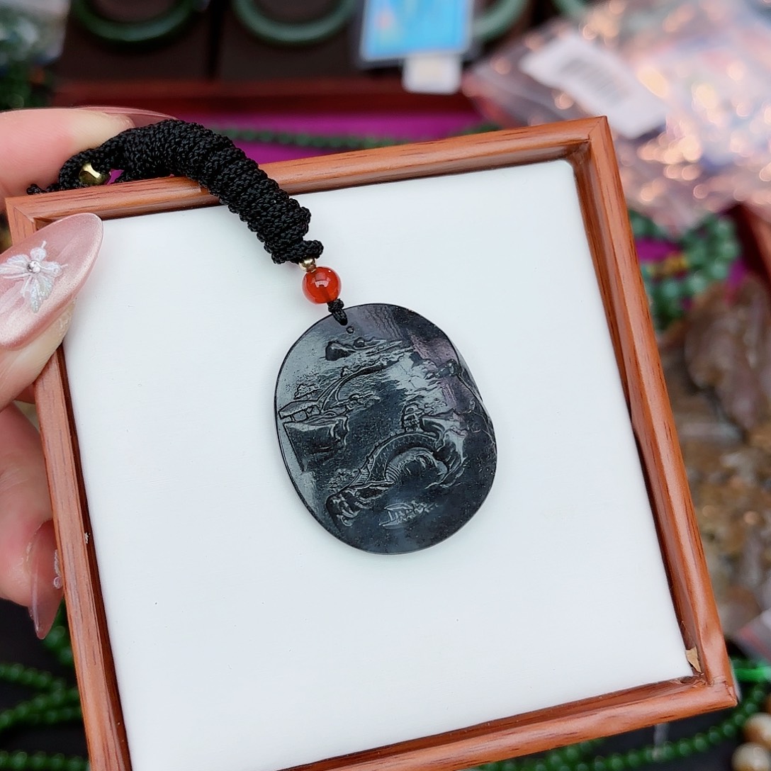 和田玉吊坠未镶嵌