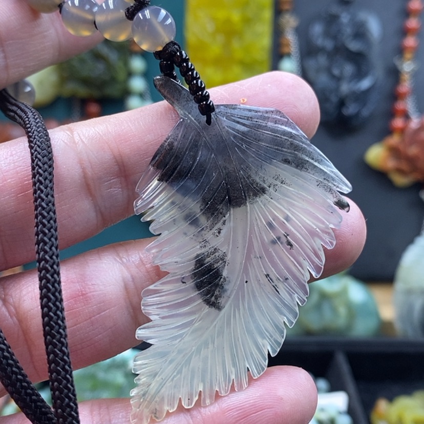 【闪购商品】未镶嵌蛇纹石玉吊坠