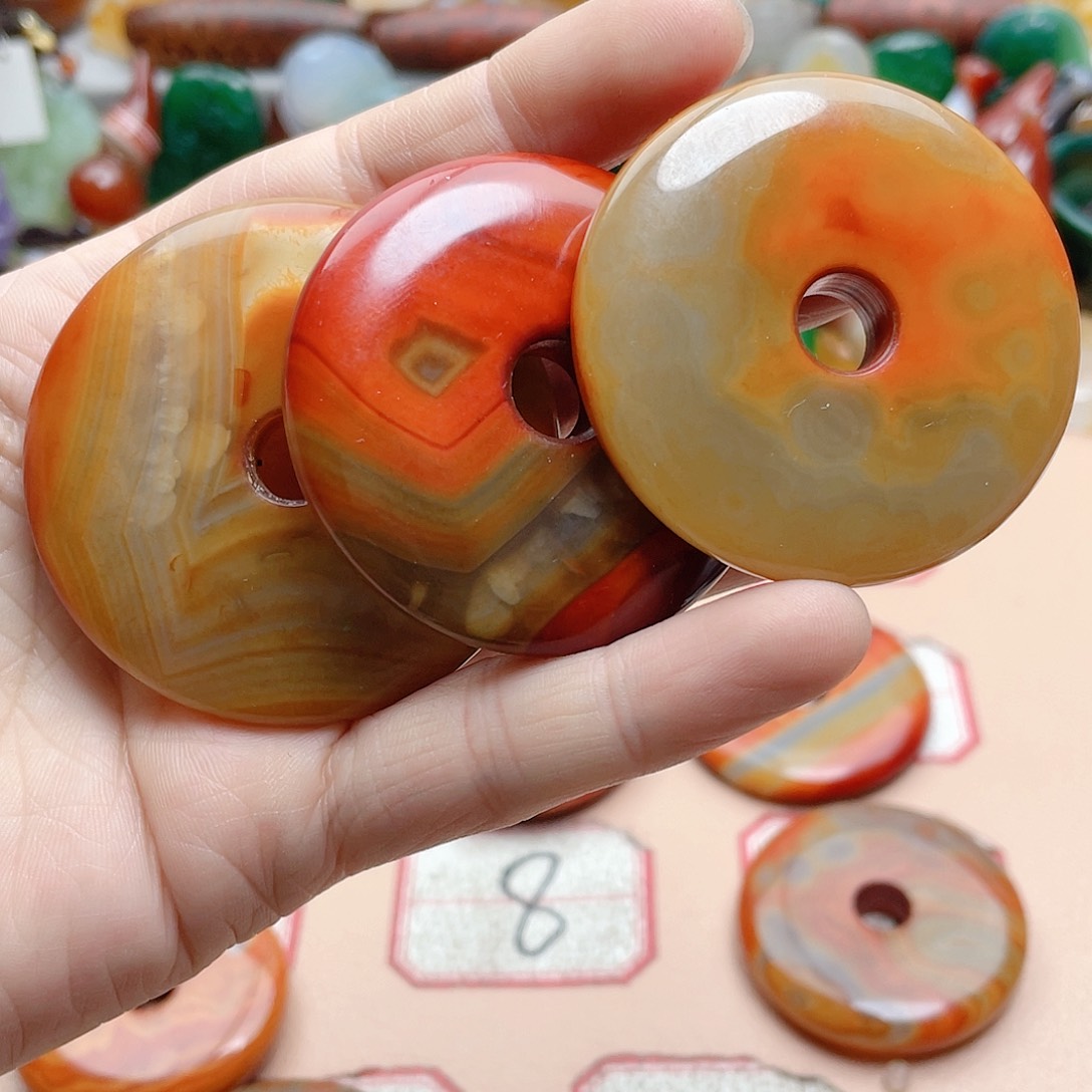 玛瑙/玉髓颈饰合金得*