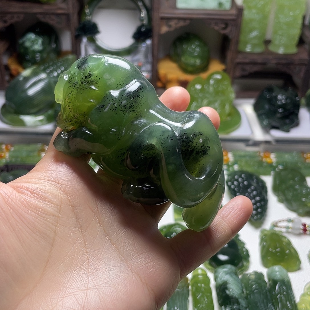 蛇纹石玉未镶嵌手把