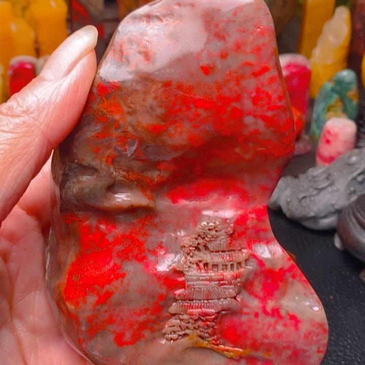 昌化鸡血石昌化鸡血石摆件