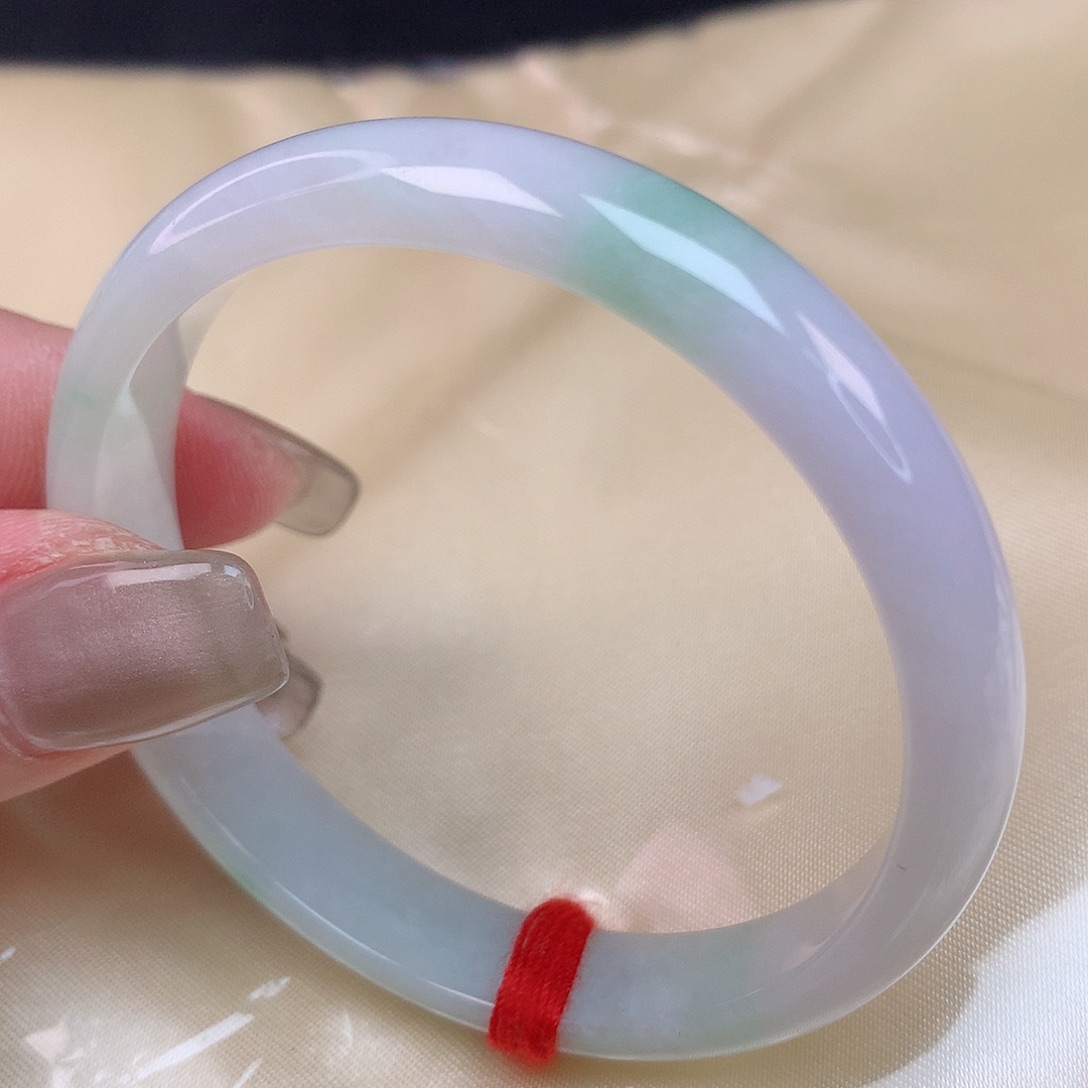 翡翠手镯未镶嵌51 翡翠手镯