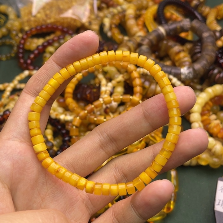 树脂六臻珠宝天然手串