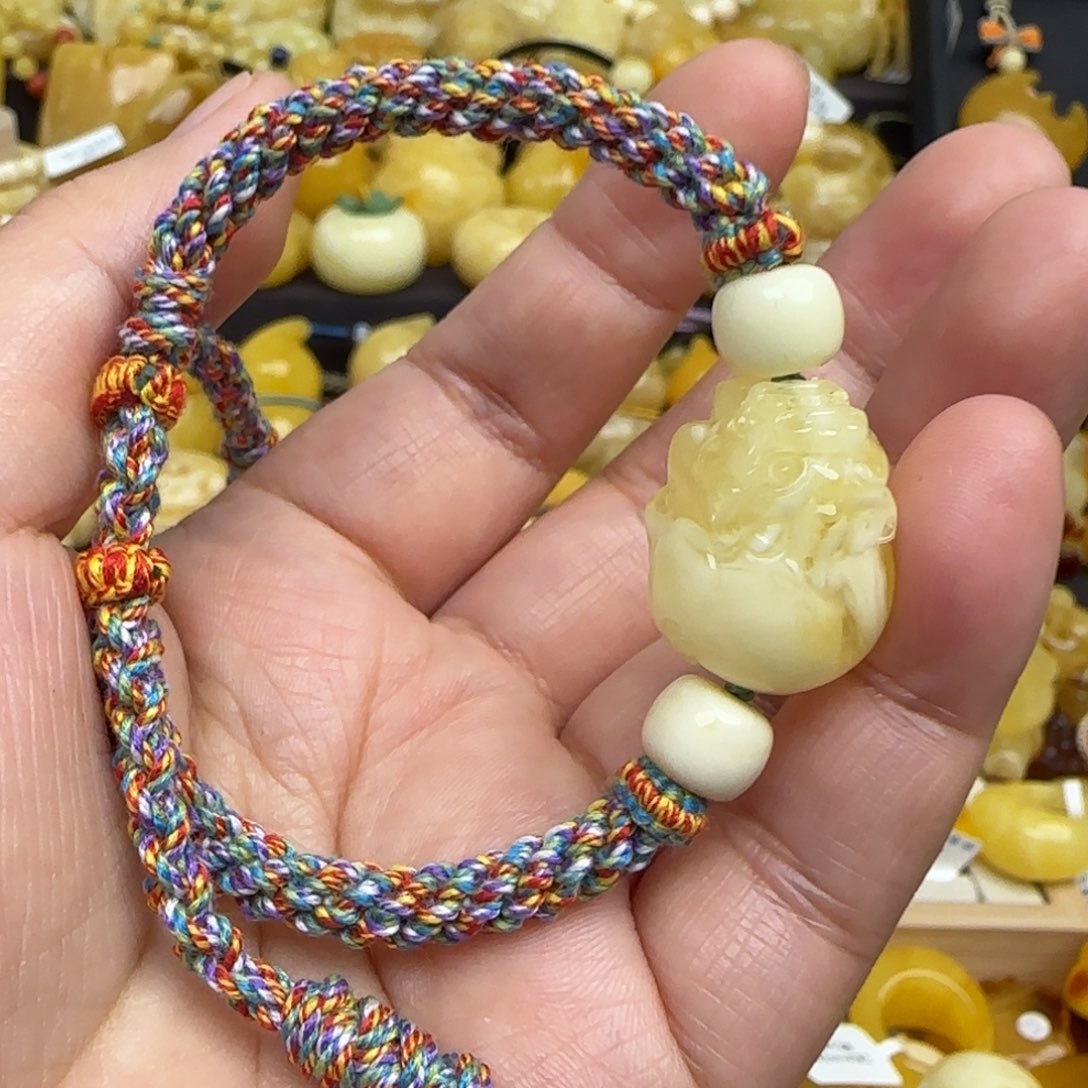 琥珀手绳未镶嵌原创款蜜蜡貔貅手绳