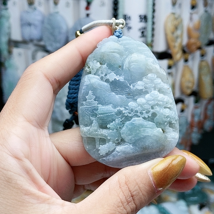 翡翠未镶嵌颈饰翡翠
