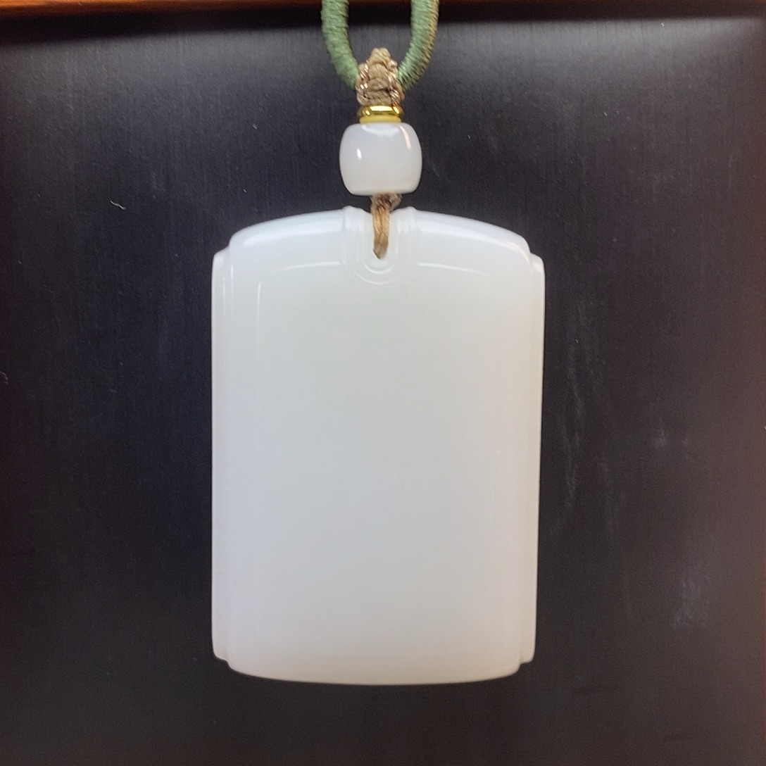 泥***巴和田玉（白玉）未镶嵌颈饰