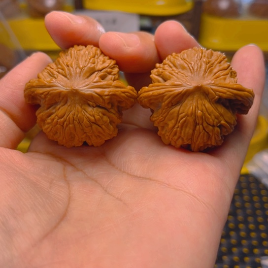 吊坠文玩核桃虎头