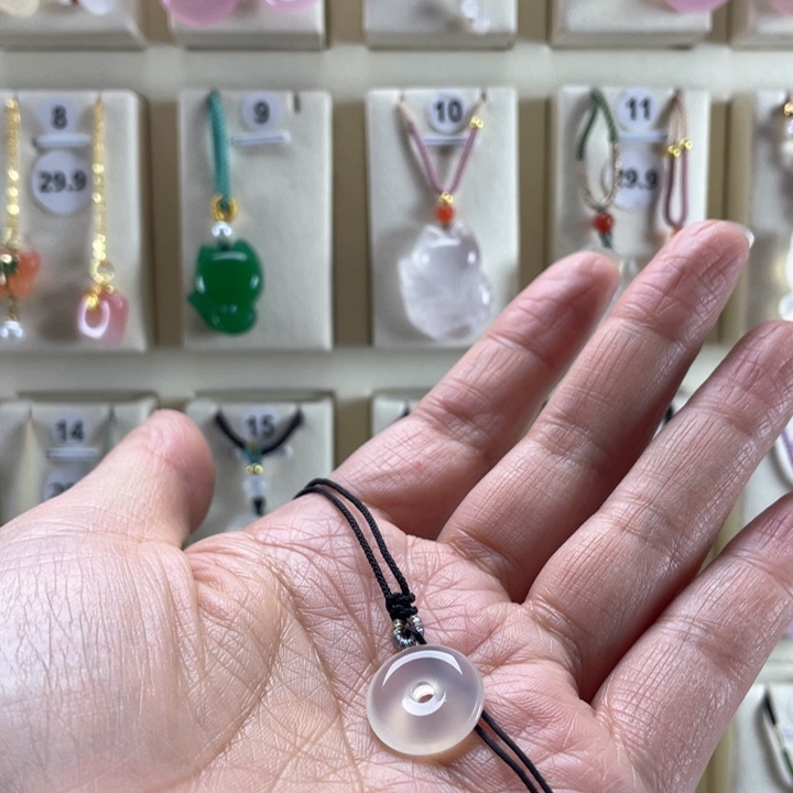 玛瑙/玉髓颈饰未镶嵌₍****