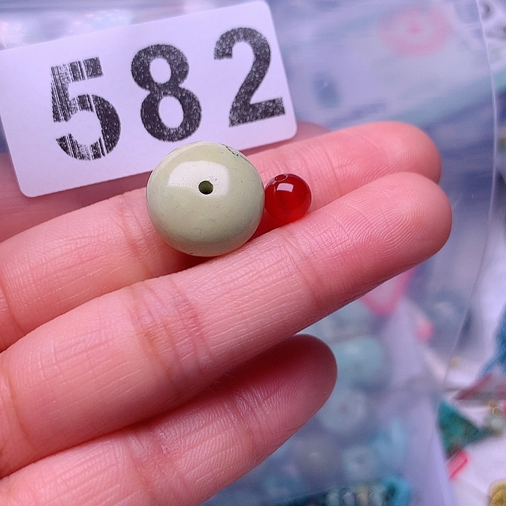 南红玛瑙珠宝奇石未镶嵌