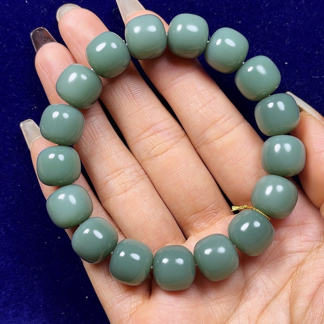 手串未镶嵌和田玉