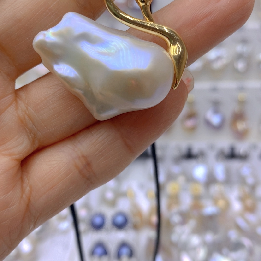 苹***园颈饰淡水珍珠未镶嵌