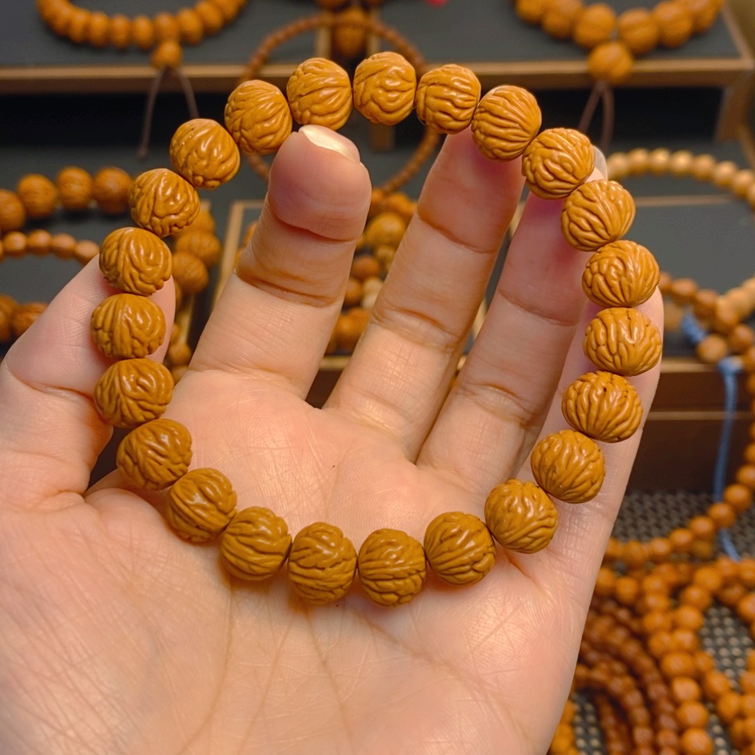 丨***万吊坠桃核秦岭森林11