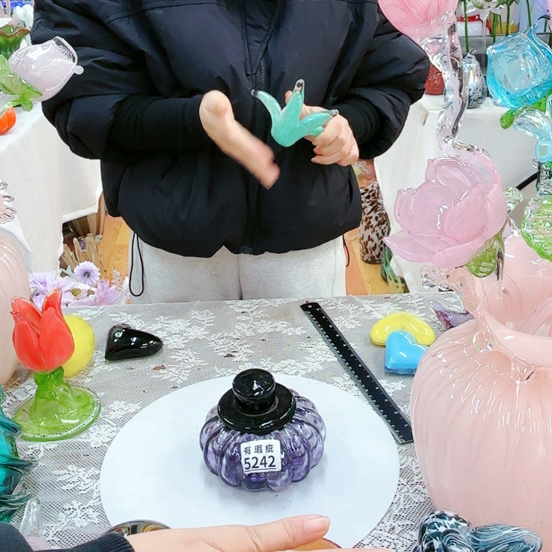 福利不退不换琉璃艺术品