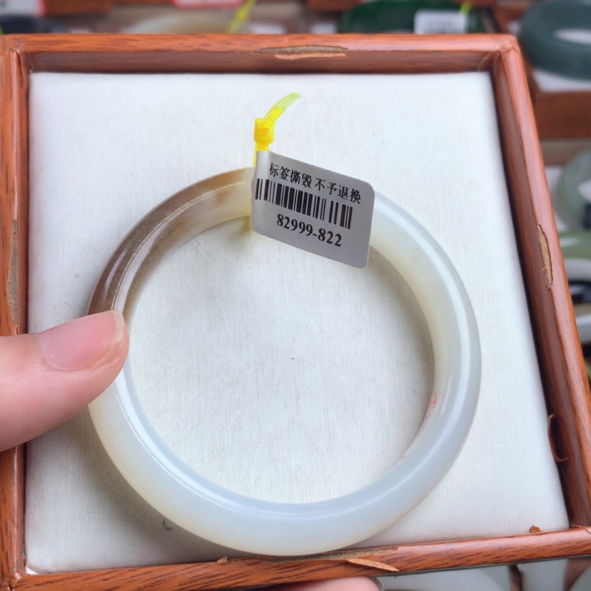 【闪购商品】和田玉手镯未镶嵌